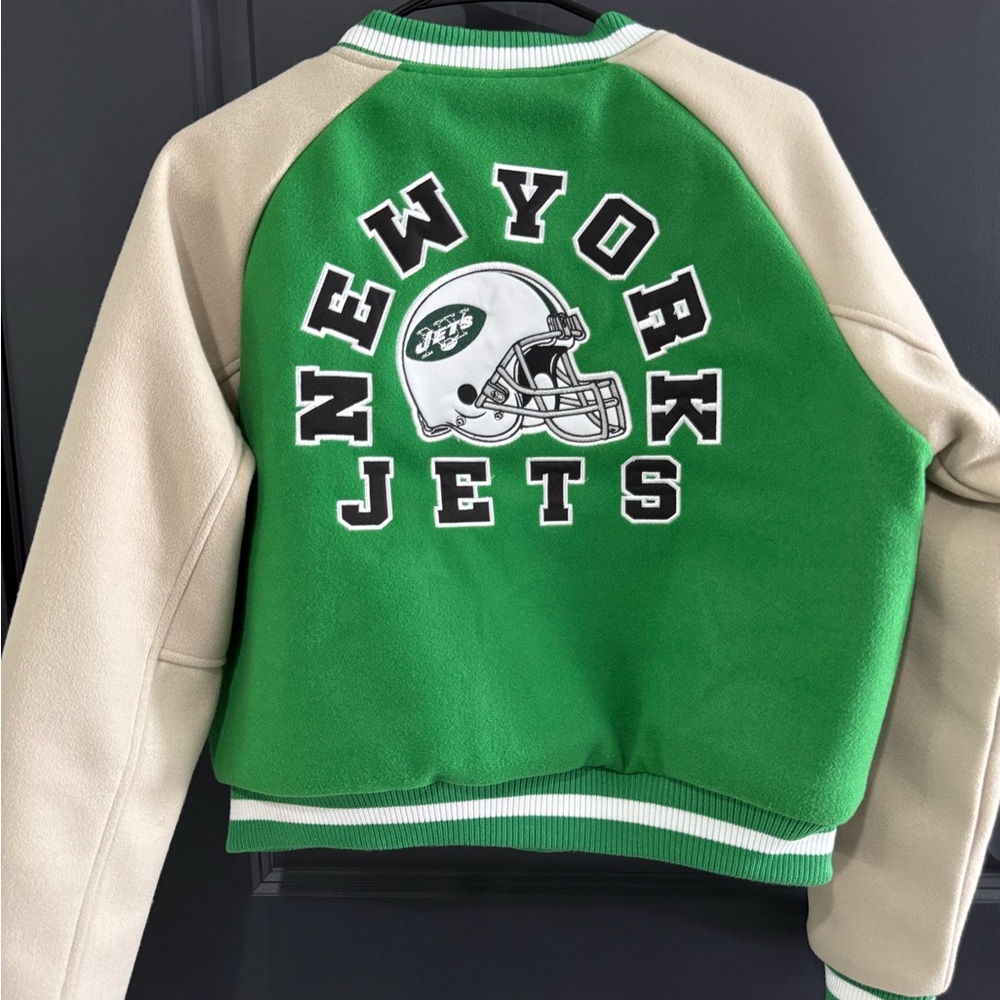 Brand New - New York Jets NFL Women's
Varsity Jacket - Size MEDIUM